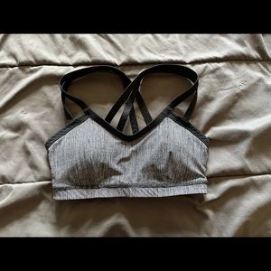 LuluLemon Athletica Sports Bra Size 4